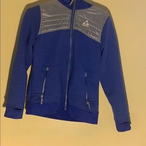 A cute jacket for 9-12 girls with a nice hood.